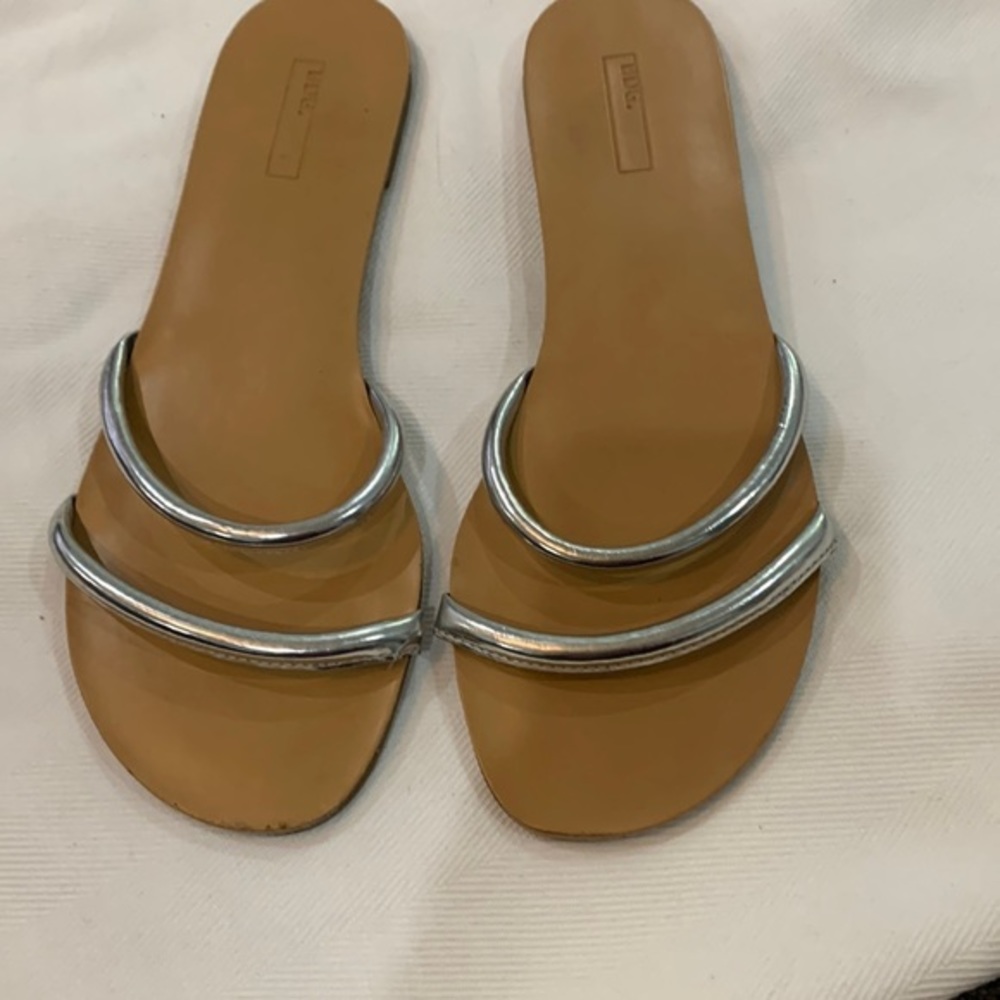 Urban Outfitters BDG Niles Sandal Silver Size 10‎ See Measurements - Picture 2 of 6